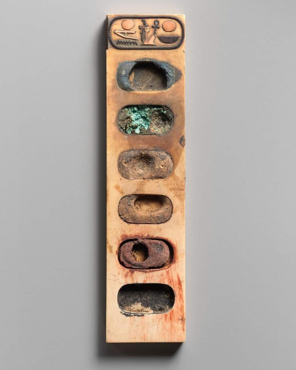 historydefined's tweet photo. A 3,400 year old painter's palette originating from ancient Egypt. https://t.co/UxAYngIjvR