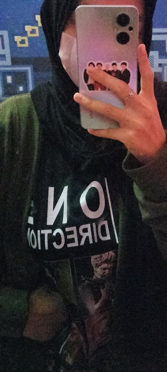 EviNura12693627's tweet image. #13YearsOfOneDirection 
#directionerday