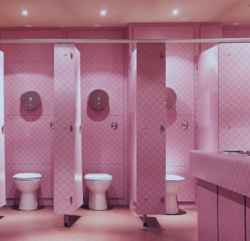 theflushed's tweet photo. Here is #Barbie dream bathroom 🚽❤️ #Barbenheimmer https://t.co/BxSJr2ch0b