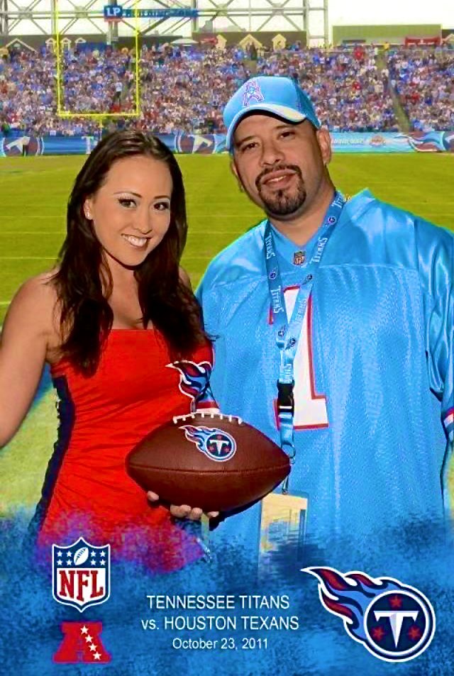 smaxdaddy's tweet photo. We used to fly up from Hawaii once a season… But I’ve been making Texans fans mad for decades… 😎🤙🏽 @Titans #Titans #titanup #oilers #luvyablue #LPfield https://t.co/s9rIJFFiyi