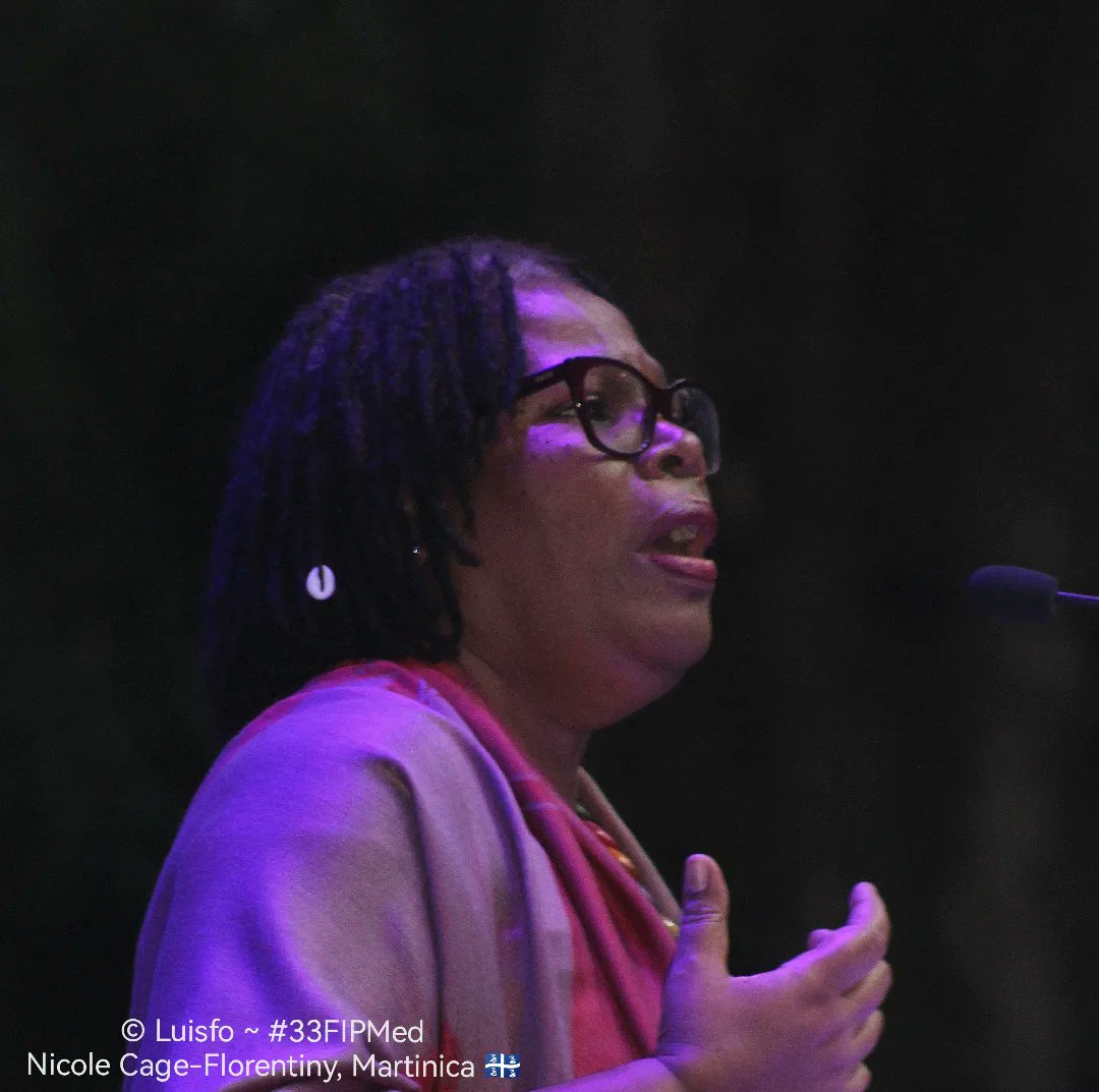 luisfo1951's tweet photo. @poesiamedellin Protagonistas del 33° Festival Internacional de Poesía de Medellín #33FIPMed
@poesiamedellin https://t.co/54EBaJ9yjD