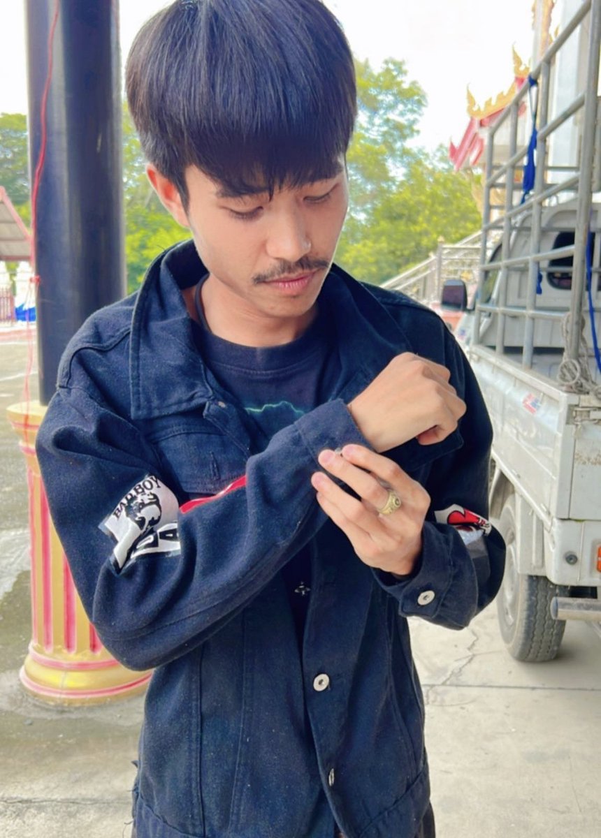 Bunchu2000's tweet photo. เธอน่ารักเกินไป ดีต่อใจรู้บ้างมั้ย 😉 https://t.co/ayKaPx3tbt