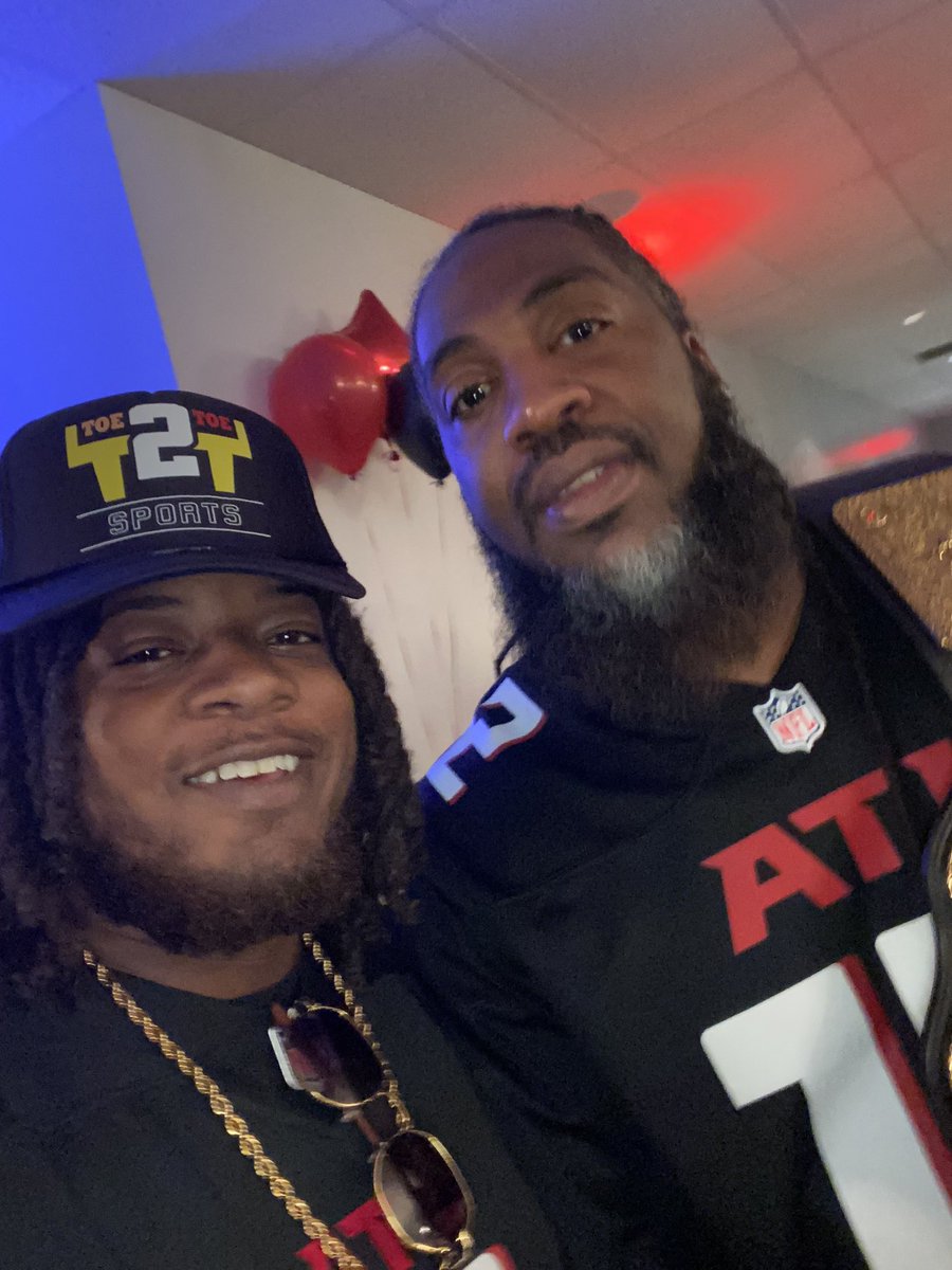 T2T_Sports's tweet image. #Toe2Toe #AtlantaFalconNation #DSGB last night was a movie‼️