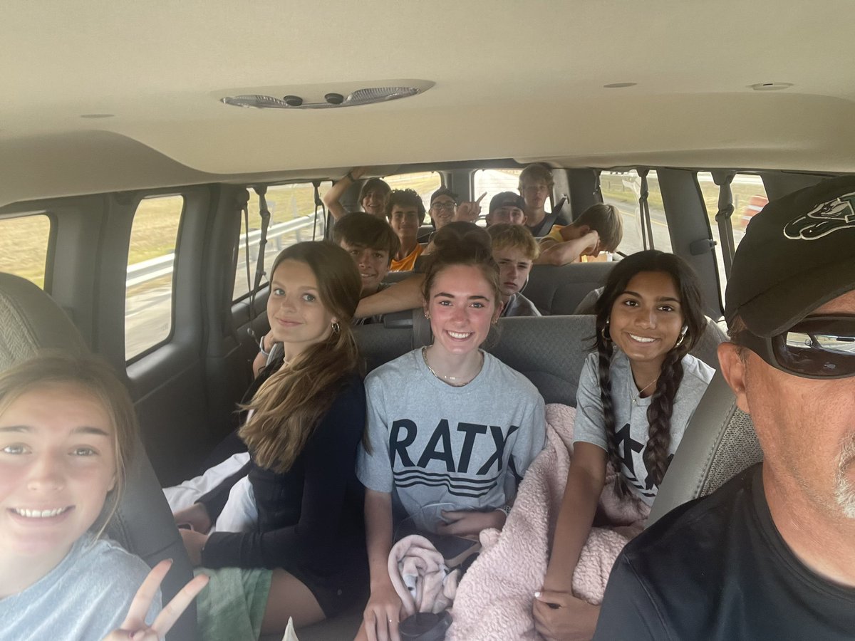 ProsperXCTrack's tweet photo. Heading home from a great week of training! #Van5 #RATXCAMP2023 https://t.co/87dzeLkHJi