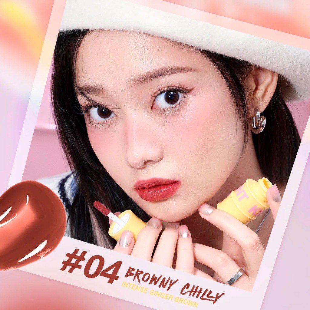 chachamo08's tweet photo. ส่งต่อลิปbarenbliss รุ่นkiwi tin tint มือ1 มี3แท่ง เบอร์2, 3, 4 อย่างละแท่ง ราคา70รวมส่งเลยค่ะ ขายเทสุด ๆ 😭 #ส่งต่อคสอ #ส่งต่อเครื่องสําอางค์ #ส่งต่อเครื่องสําอาง #ส่งต่อลิป #ส่งต่อลิปสติก #ส่งต่อน้ำหอม #ส่งต่อสกินแคร์ #ส่งต่อสกค #ส่งต่อสกินแคร์มือ2 #ส่งต่อเสื้อผ้า https://t.co/oGKeeSbemd