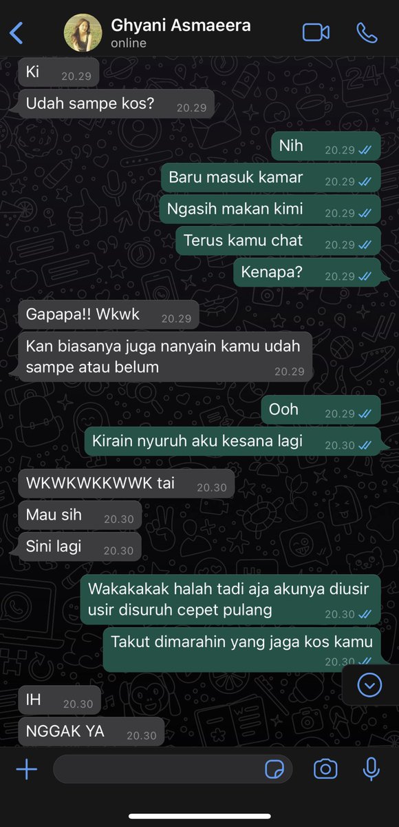 ela tweet media