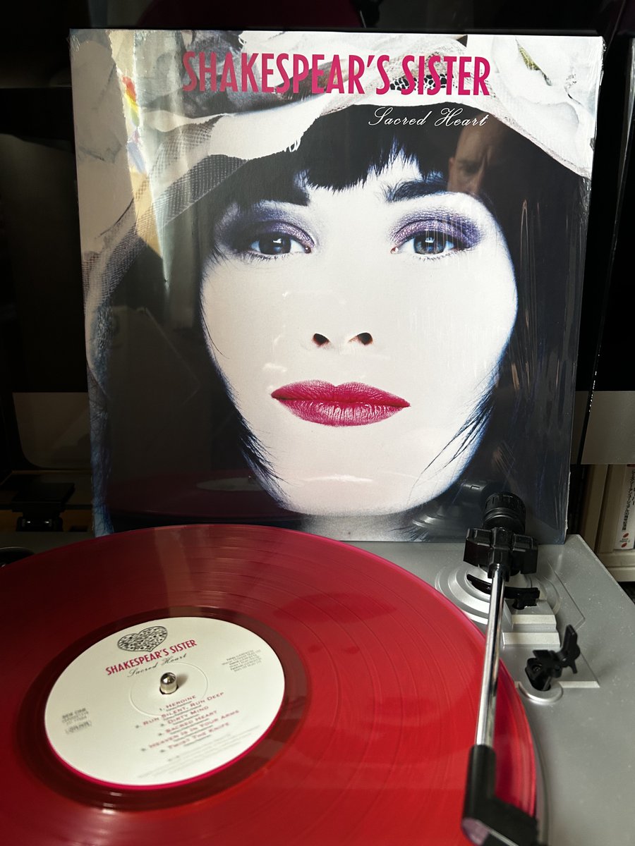 BootedGay71's tweet photo. #NowPlaying
#ShakespearsSister #SacredHeart
🇬🇧 Pink #Vinyl 2021
#Heroine
#RunSilent
#DirtyMind
#SacredHeart
#HeavenIsInYourArms
#TwistTheKnife
#YoureHistory
#BreakMyHeart
#RedRocket
#ElectricMoon
#PrimitiveLove
#CouldYouBeLoved
#YouMadeMeComeToThis
SiobhanFahey MarcellaDetroit https://t.co/wo9V0t9IJK