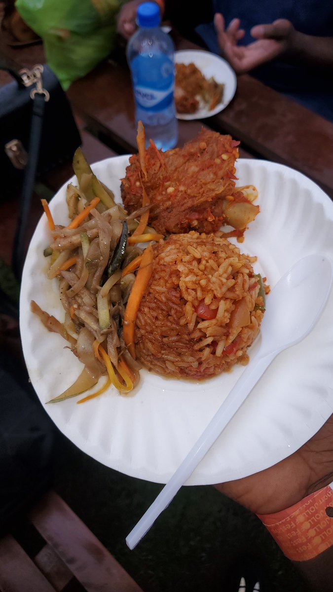 EmmaUji20's tweet photo. I am at the #knorrjolloffest where I've won a plate of Jambalaya Jollof Rice. 

#fortheloveofjollof https://t.co/FC7CL8TApZ