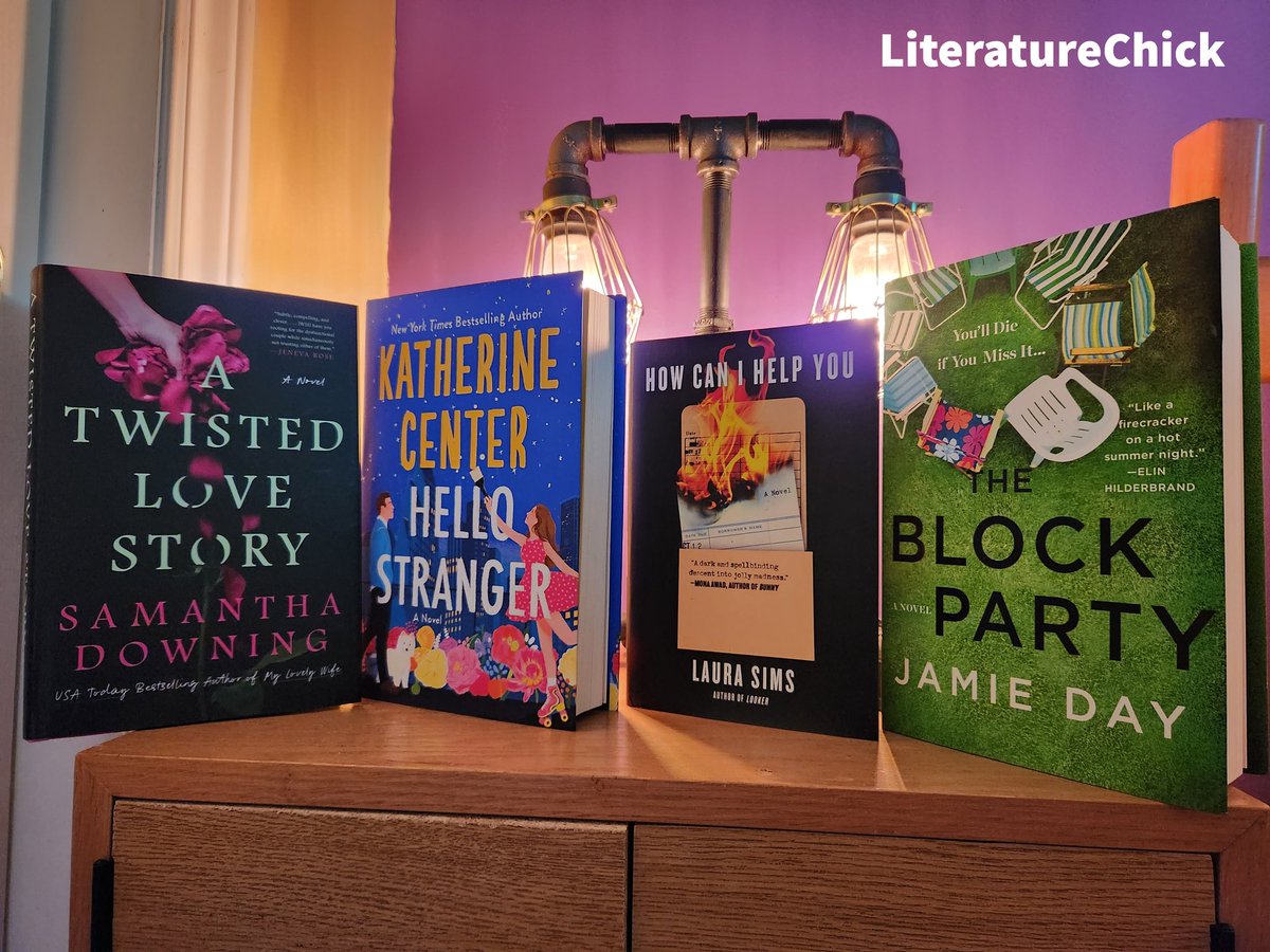 Sunday Shelfie Books! These are the books I added to my shelf this week. See any books on your tbr? 
#HelloStranger #HowCanIHelpYou #ATwistedLoveStory #TheBlockParty @ljsims50 @smariedowning @katherinecenter #Bookmail #BookTwitter #LiteratureChick @NovelIdeaYGK