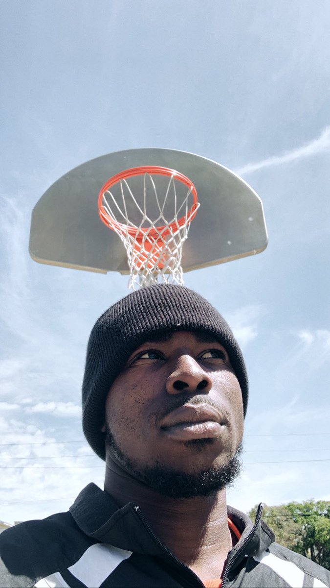 ThaGoatBulldawg's tweet photo. #MentallyFocused 🙏🏾
#PhysicallyBlessed 🏀 https://t.co/XzCYVkdqwF