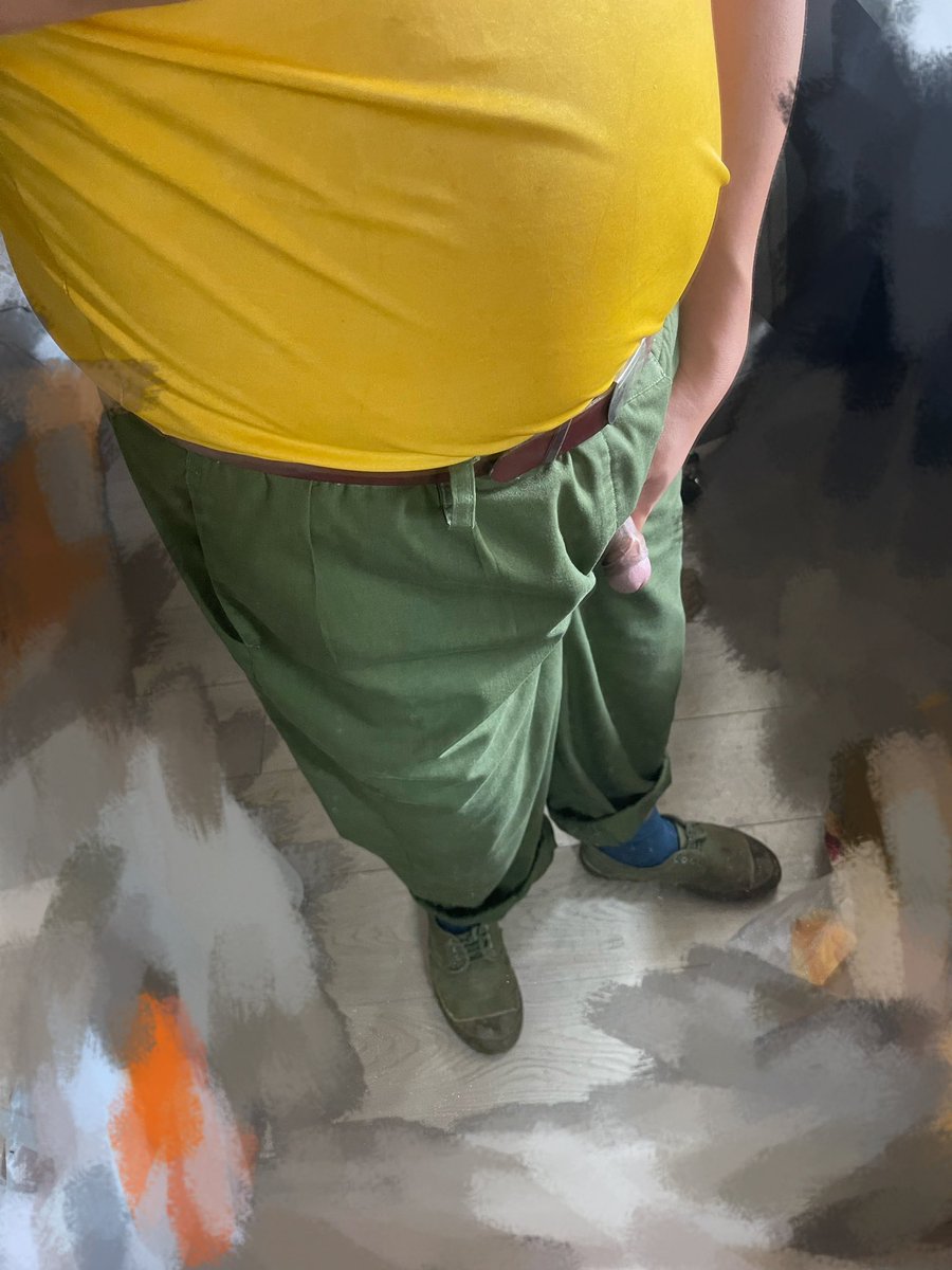 怎么有这么多绿奴求我操他老婆？还要俺一边操她老婆的逼一边他一边舔俺的卵蛋子和鸡巴？这爱好真奇怪