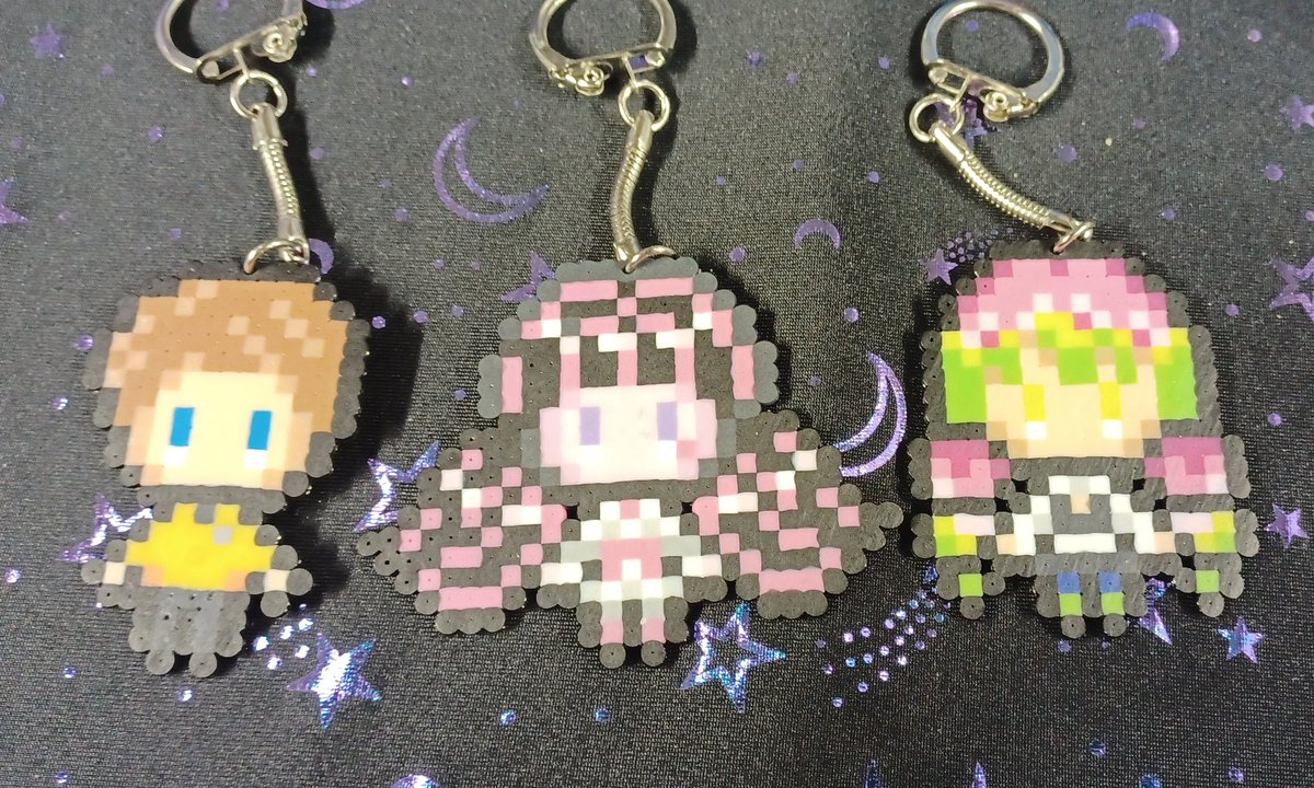 ThatOneChickYDK's tweet photo. The final day of #oconexpo is upon us! And my special orders are ready to go home 🥳
I'm especially happy with the Draculaura 💖 https://t.co/eXDVbAnD1s