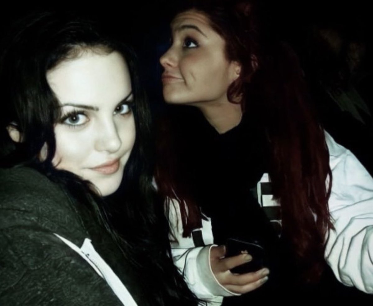 𖤐悪夢 (@_c0dein) on Twitter photo 