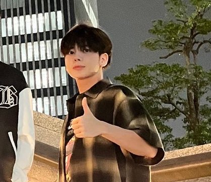 cutecatsquirrel's tweet photo. taehyun we miss you <3 https://t.co/aNMbsGNJo1