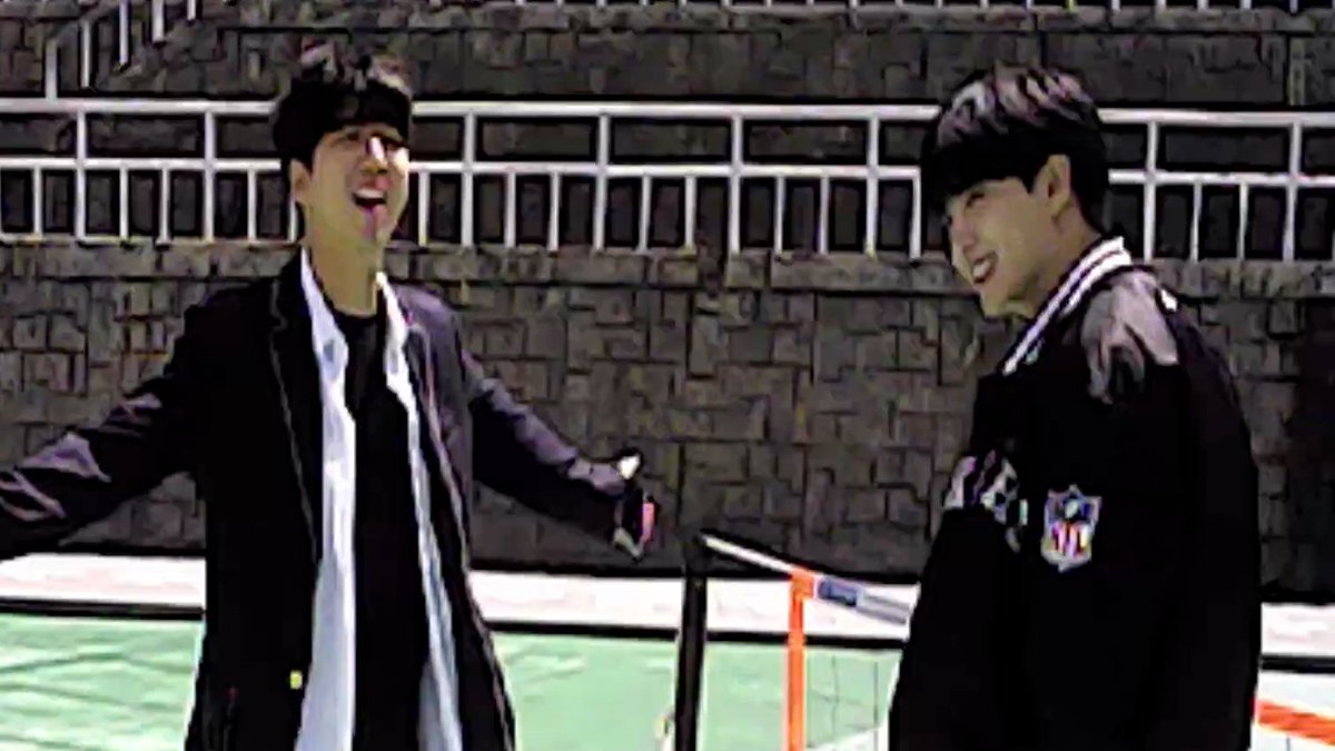 StudyJonghyeon's tweet photo. Watch Kim Jonghyeon in Lee Hyunjoo's vlog with Cha Sunwoo during the filming of It Was Spring 📹
▶️ https://t.co/1acUnWMjwi
#KIMJONGHYEON #김종현 #ItWasSpring #시작은첫키스 https://t.co/a3Fp12xU5c