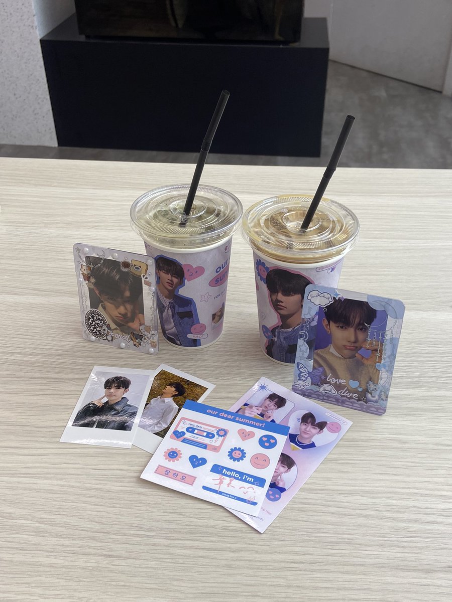 bfnishiriki's tweet photo. present at #ourdearsummer hao event ♡
had a lovely time at the event 🤍 

big thanks to @ZHANGHAO_MY for organising this event and for the freebies alongside @peanut_rosin as well🫶🏻 https://t.co/xPhp747Hjx