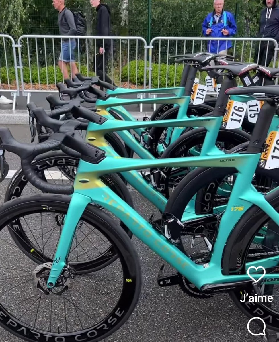 #LesRP #TDF2023 SUBLIME !!!le Bianchi OltreXR4 édition Spécial le tour pour les Champs