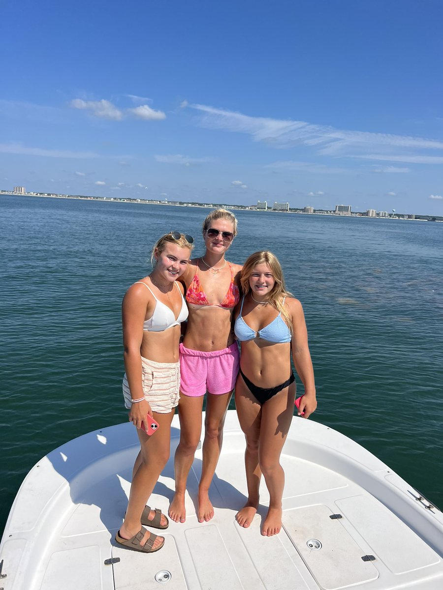 Do you ever just wake up in the morning and say thank you Lord for allowing me to attend church with a school of stingrays? #lovewhereyoulive #ballatthebeach