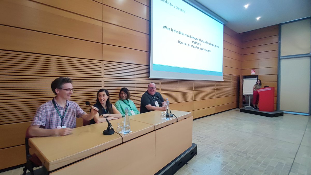 iscb_scs's tweet photo. 📢One of the most exciting segment of @iscbsc #SCS2023 is live now! 

🧠Our esteemed panelists - @Alexbateman1, @LuciaScience, @propicee &amp; @danfdeblasio is discussing the transformative power of #AI in #bioinformatics #research 

#ISMBECCB2023 #NetBio
#MachineLearning https://t.co/hj1jTHMd6y