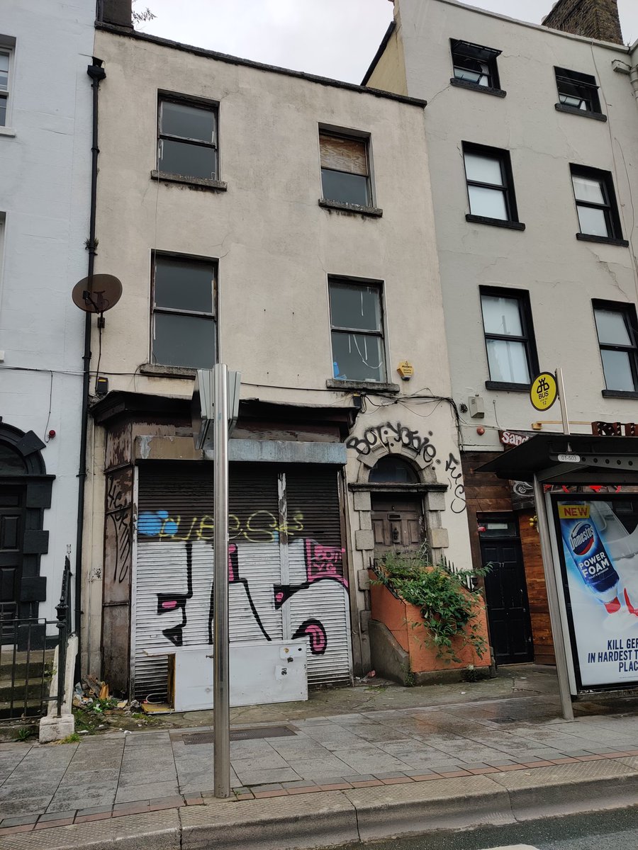 The sprouting buddleia says it all. Another building left to crumble on #dorsetstreet The inner city has been left to rot unless its for transient uses, hotels or student acc. This is govt policy. #DerelictIreland #vacantireland #derelictdublin