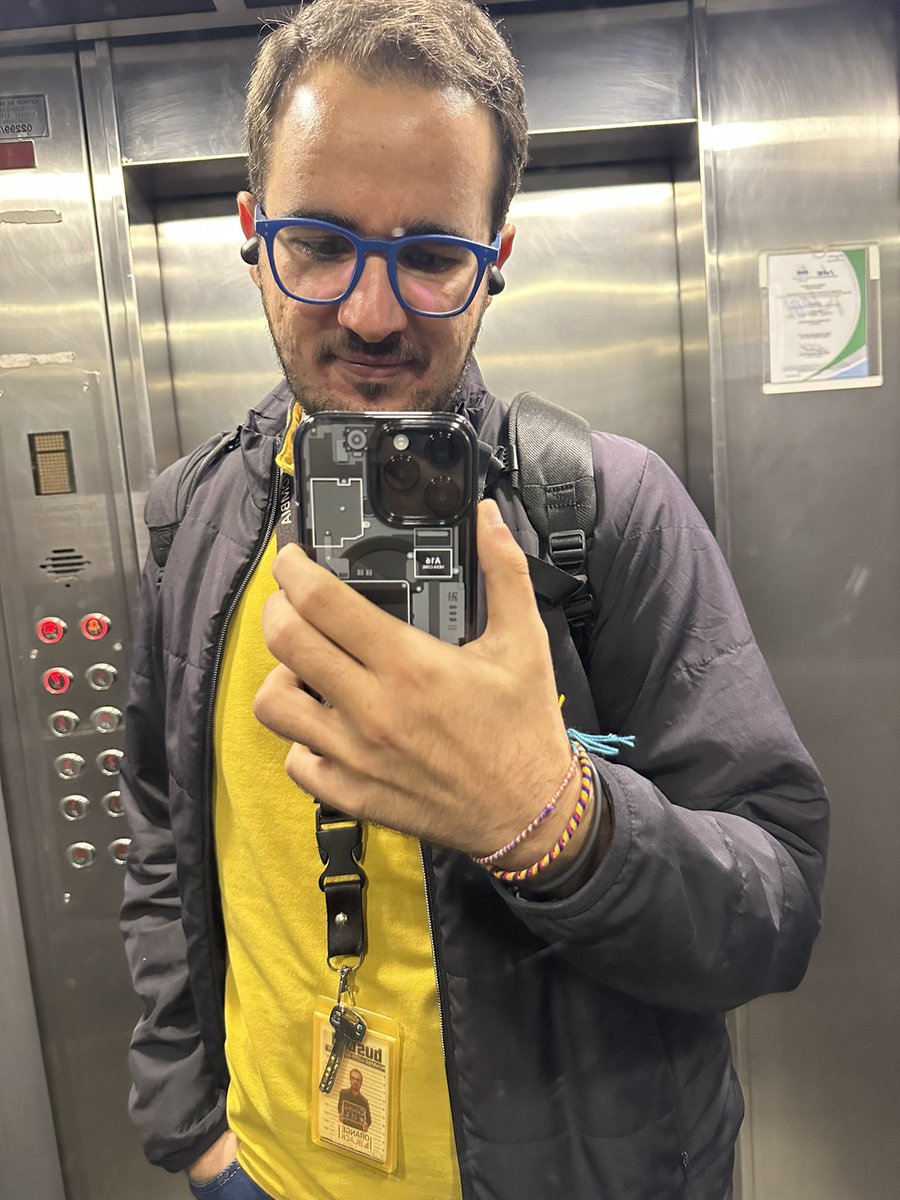 AbdelkefiML's tweet photo. @SpigenWorld Well https://t.co/iKUZAI2WS4