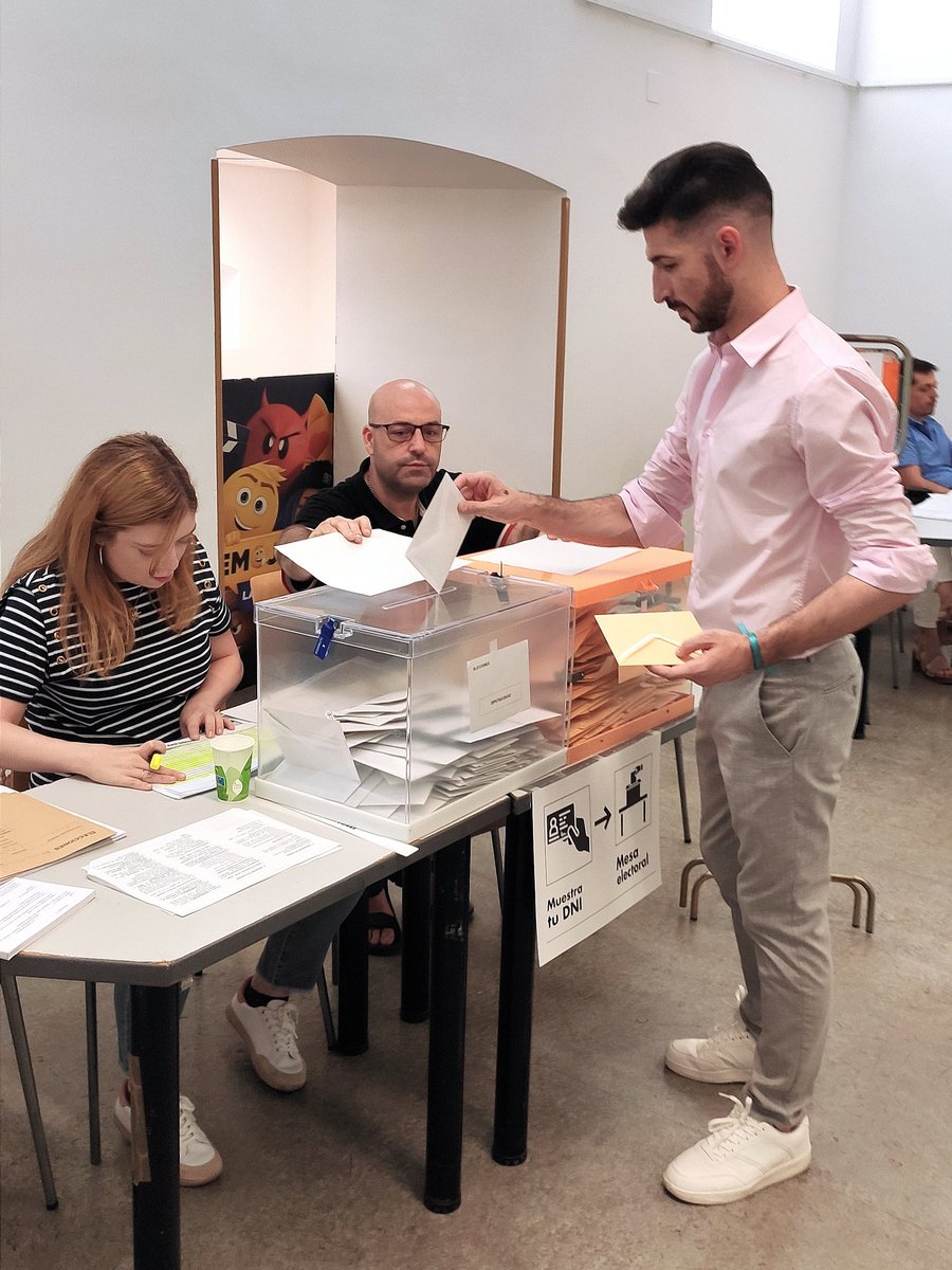 FcoCesteros's tweet photo. ➕🩷 @sumar #Sumar23J #EsPorTi @sumar #EleccionesGenerales #EleccionesGenerales2023 https://t.co/EwVjbYddXK