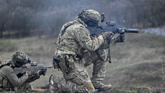 West knew Ukraine wasn't ready for counteroffensive – WSJ

The US mistakenly thought that Kiev would make up for its lack of arms and training with 'courage and resourcefulness'

on.rt.com/cfnj