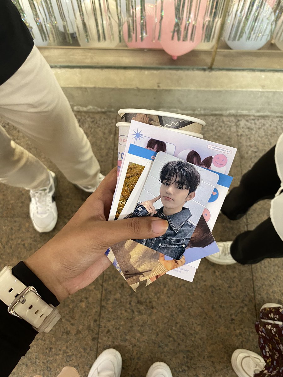 minimoess's tweet photo. at #ourdearsummer today https://t.co/v9elDd9kJN