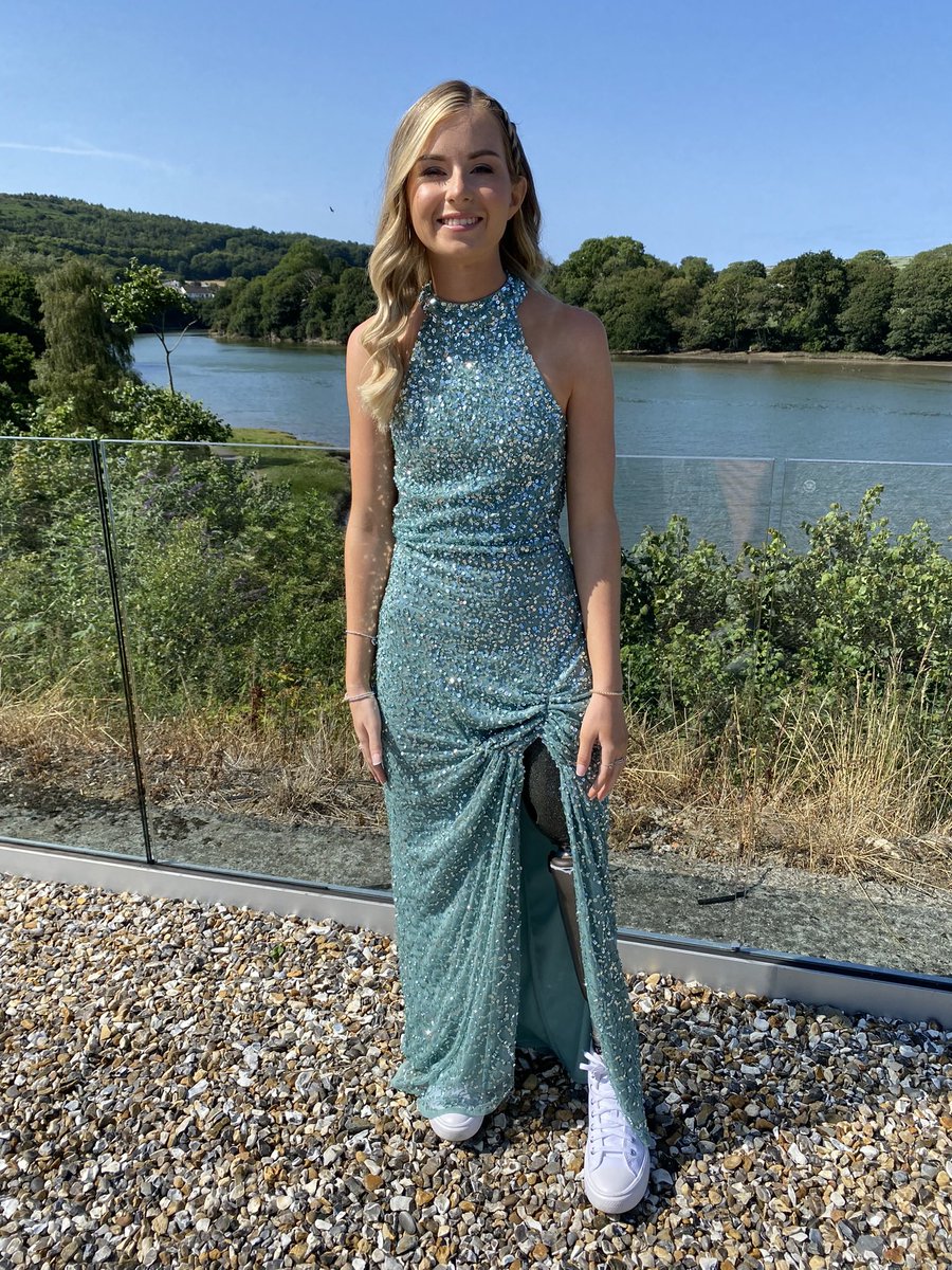 🤍Just to prove that she does wear something other than sportswear - Prom 2023 🤍 #osteosarcoma #bonecancer #sarcomaawarenessmonth #disabilityawareness #childhoodcancer
