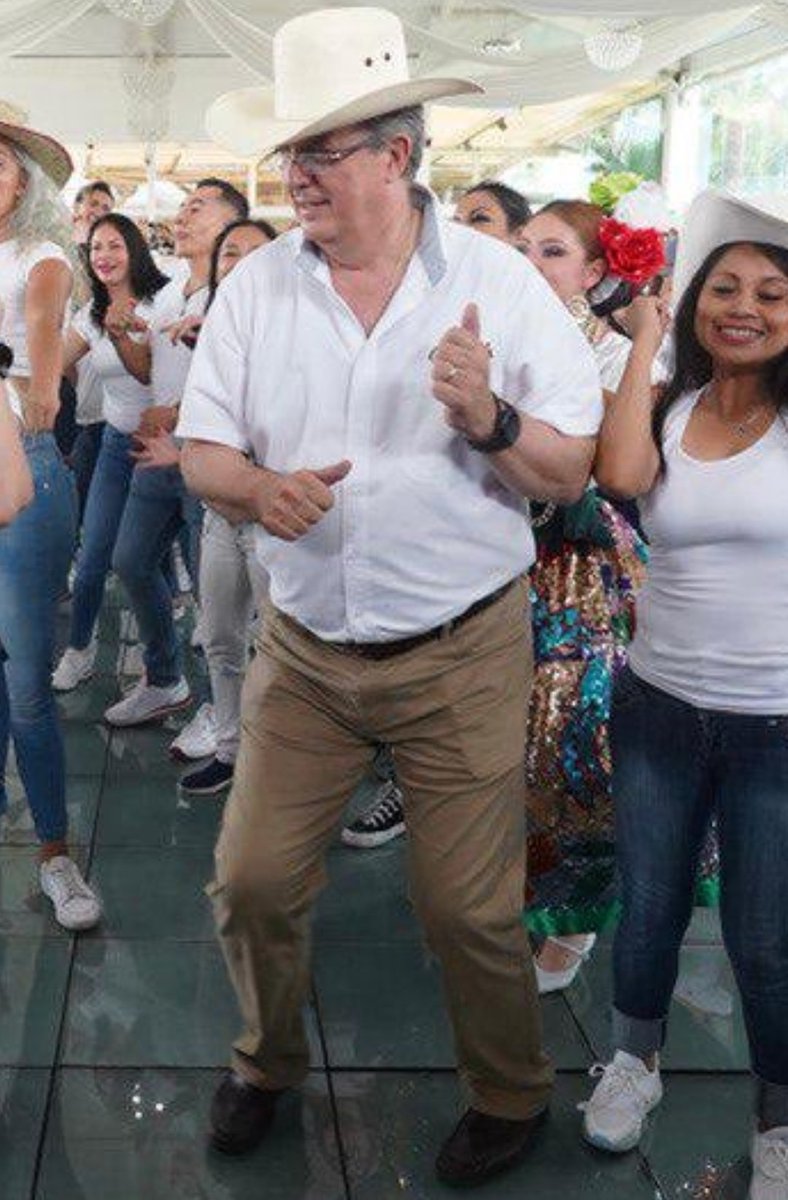 rthur013's tweet photo. Sabía que lo había visto en alguna parte 😂🤣😂🤣 https://t.co/2HNR1WHC8B