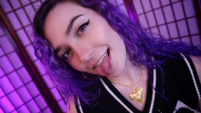 NEW VIDEO !! :3   ASMR ♡ licking ur face ♡ uwu &amp; goodnight ♡ personal attention ♡ 4AM delulu hours   https://t<a href="/tag/asmr"class="tags"><span>#asmr</span></a>