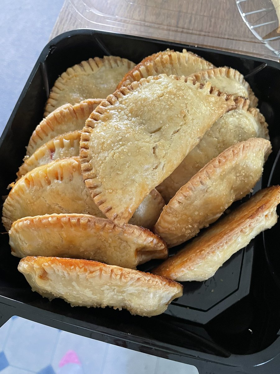 joandsue's tweet image. My first place winners at the Apricot Festival: apricot scones with apricot honey butter, apricot shortcake, and apricot hand pies! #lillooet #bakingcompetition #apricotfestival