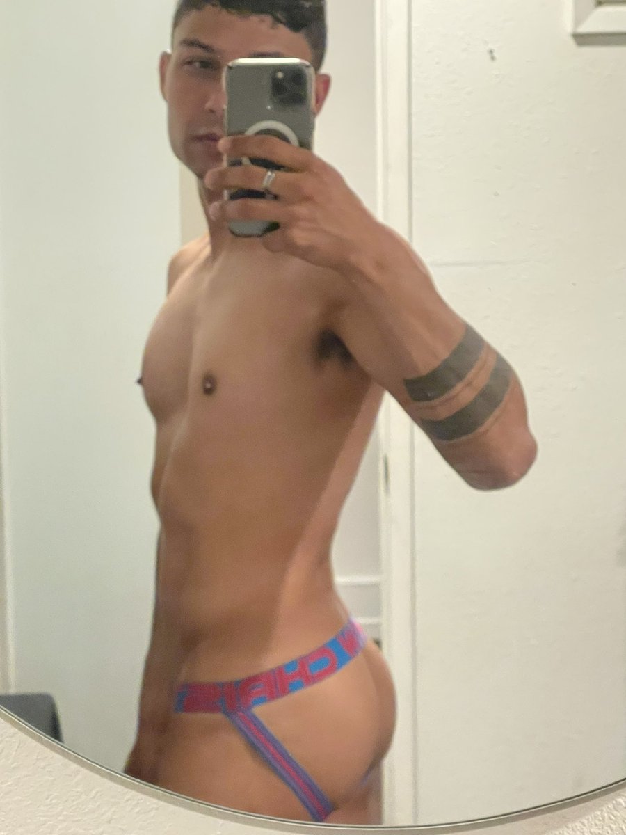 Maxxmill_'s tweet photo. My lil Perky booty 😛 https://t.co/4olJrtXQcf
