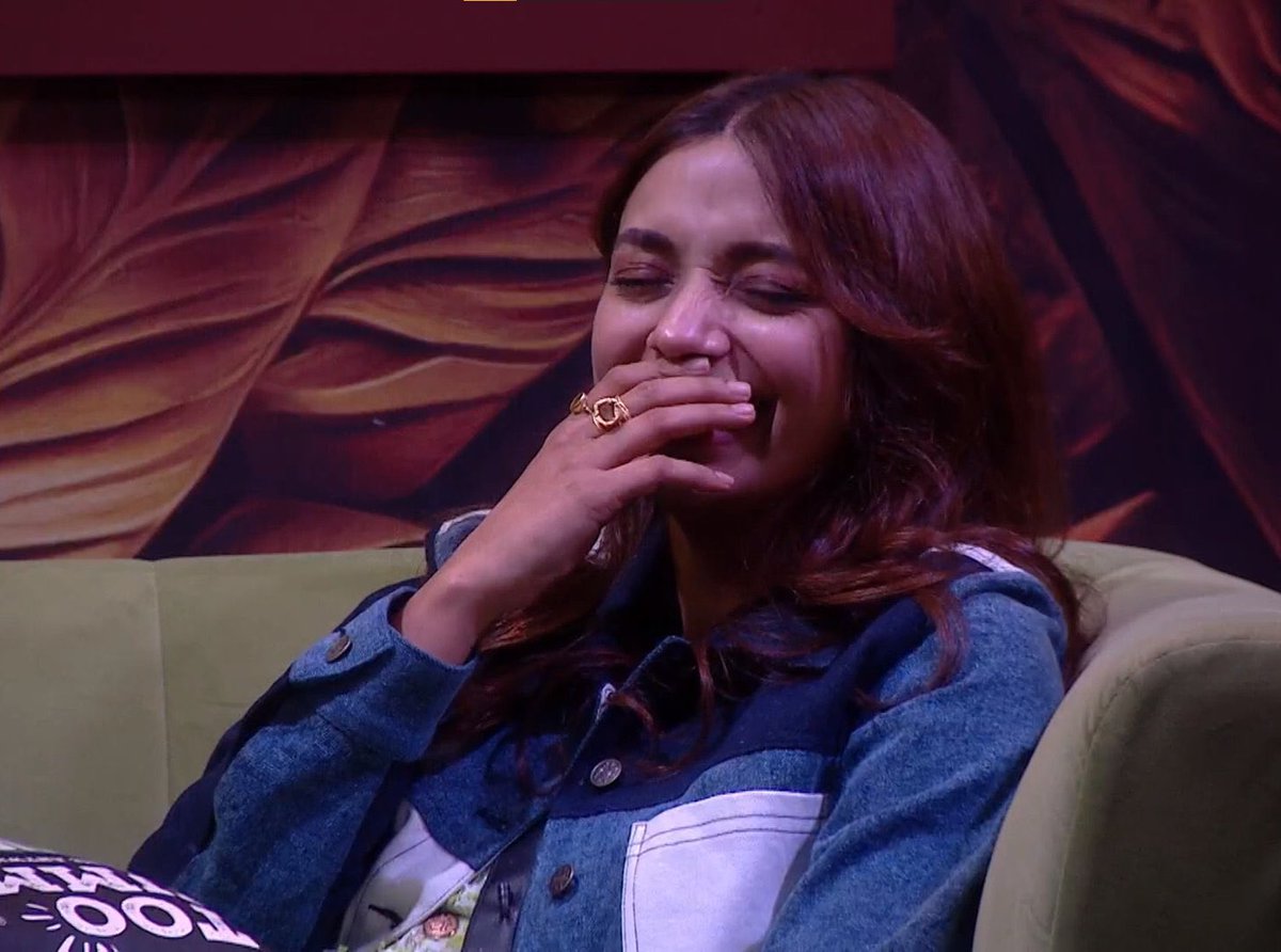 ultravincd's tweet photo. The only reason i watch bigg boss ott is 
JIYA SHANKAR. I cant even imagine watching this season without her 
The purest soul to whom i connected the most 

#JiyaShankar #Abhiya https://t.co/UCZsNAlUl7