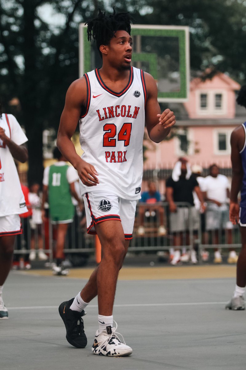 Dave's Joint tweet media