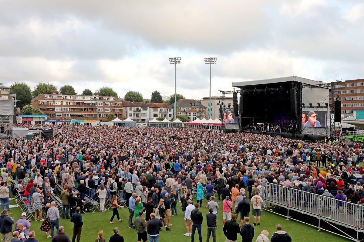 Who are you?....the Mods are back in #Hove #Thewho <a href="/SussexCCC/">Sussex Cricket</a>