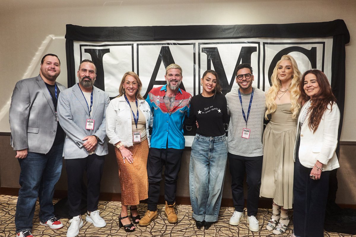 bmi's tweet photo. This year’s @thelamc was one for the books! From the “It All Starts With a Song” panel moderated by our very own @mrmalverde to this year’s Indie Showcase with our #BMIFamilia @loyal_lobos, @circo_oficial and #MarioPuglia, we had a blast! 💙🎶
#BMILAMC #LAMC https://t.co/y71lnBclfn