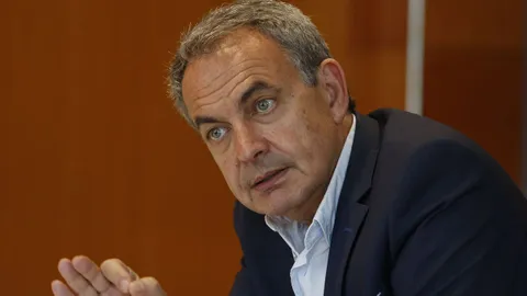 Ha contribuido mucha gente a que la ultraderecha no vaya a gobernar España, casi con  toda seguridad, pero en mi opinión, estas dos personas en especial en esta campaña.👇 Respeto.