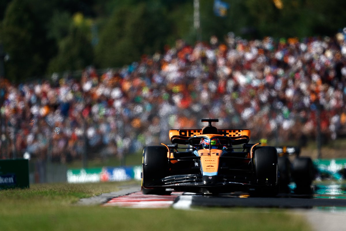 McLarenF1's tweet photo. Thank you, Budapest! 🧡

#HungarianGP 🇭🇺 https://t.co/Buy37sVzXZ