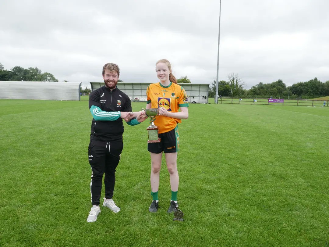 KilmoveeLGFA's tweet photo. 🏆COUNTY CHAMPIONS 🏆

A huge well done to our County Champions who have had a phenomenal season!! A special mention to Captain Méabh Lavin on earning Player of the Match👏

The future of the Shamrocks is in safe hands ☘

#HontheShamrocks 💚💛☘💛💚 https://t.co/Zbb04UqDsK