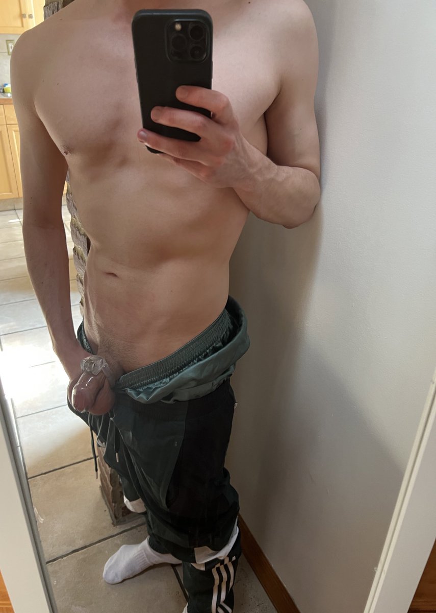 lockedandkinky's tweet photo. 🔐 https://t.co/q7ksHZ29j4