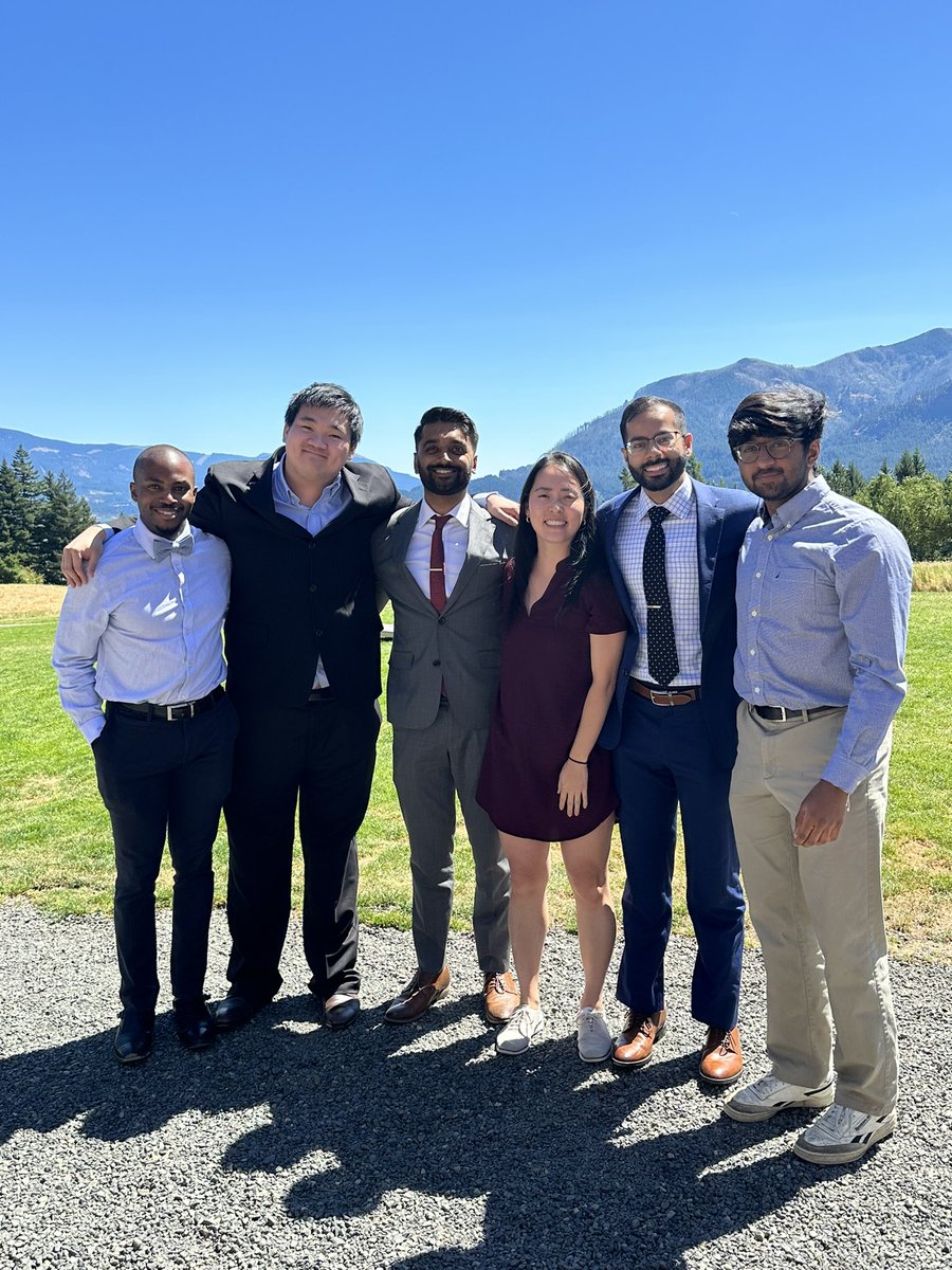 @OHSUsurgery with strong representation at the annual NW Society of Colon &amp; Rectal Surgeons meeting! Thanks to the hard work of our summer interns Ethan Lu and Ashvin Nair, we won a prize for our work looking at circulating hybrid cells as a screening tool for CRC neoplasia! 🦀