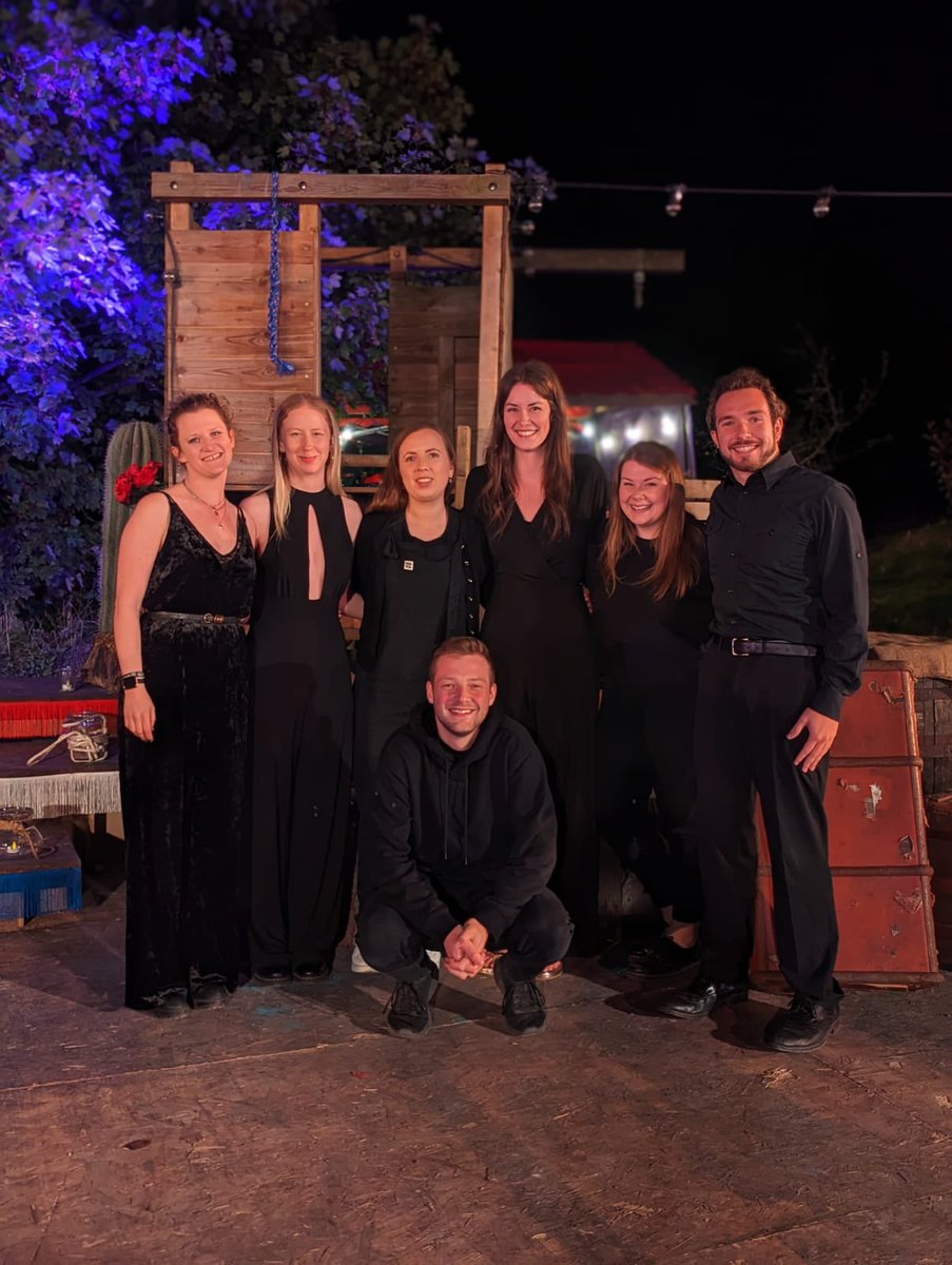 Buffalo Bill’s Cowboy Band 🤠 <a href="/lavtheatre/">Lavender Theatre</a> 

🥁 Jacob Slade
🎸 Annie Blake
🎸 <a href="/GregFranzMusic/">Gregory P. Franz</a> 
🎻 Jade Brightwell
🎷 Jemma Love
🎺 Emily Ashby