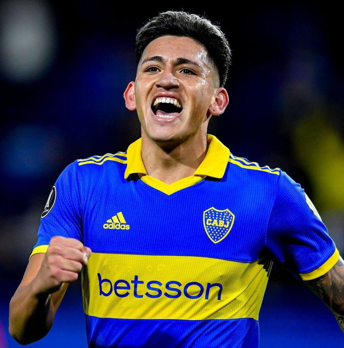 DigitalSFutbol's tweet photo. ✈️RUMBO A BÉLGICA🇧🇪
👉Luis Vázquez fue vendido finalmente al Anderlech por u$d 7 millones 💵 por el 75% de pase + una plusvalía del 15% de una futura venta.
🗣️Esto decía en Ezeiza: "contento por este nuevo camino, voy a buscar lo mejor para mí"
#Boca #Vazquez #Anderlech https://t.co/NfSiaHHmVI