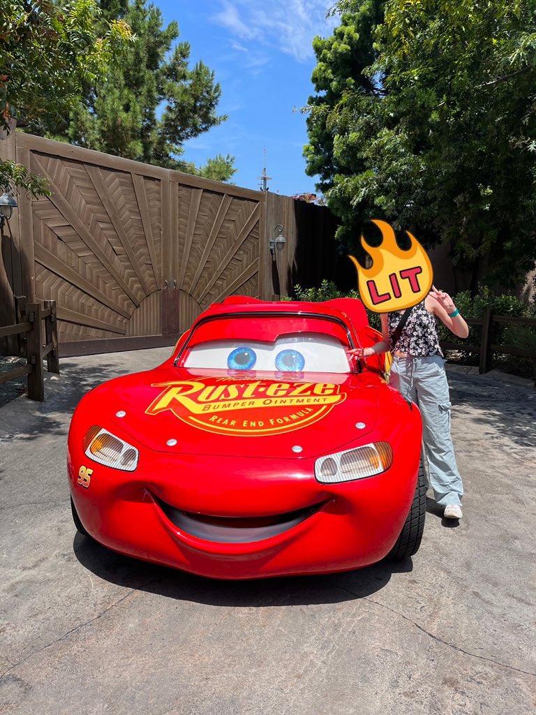 KachowDaily's tweet image. #kachow from Radiator Springs ⚡️