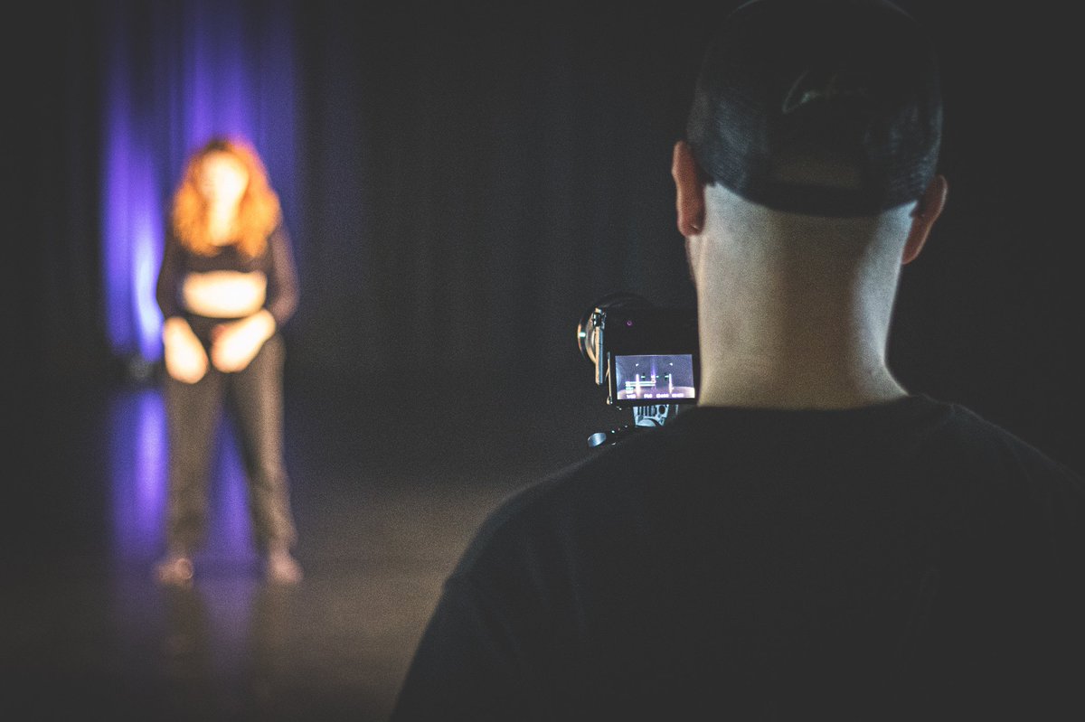 Some awesome bookings coming in, diary looking healthy! 🙌🏼
.
Growing a small business can be really hard, keep working, keep learning and keep growing! We are super proud of our progress so far and don’t plan on stopping!! ✅
.
.
#videography #SMYR😎🎥