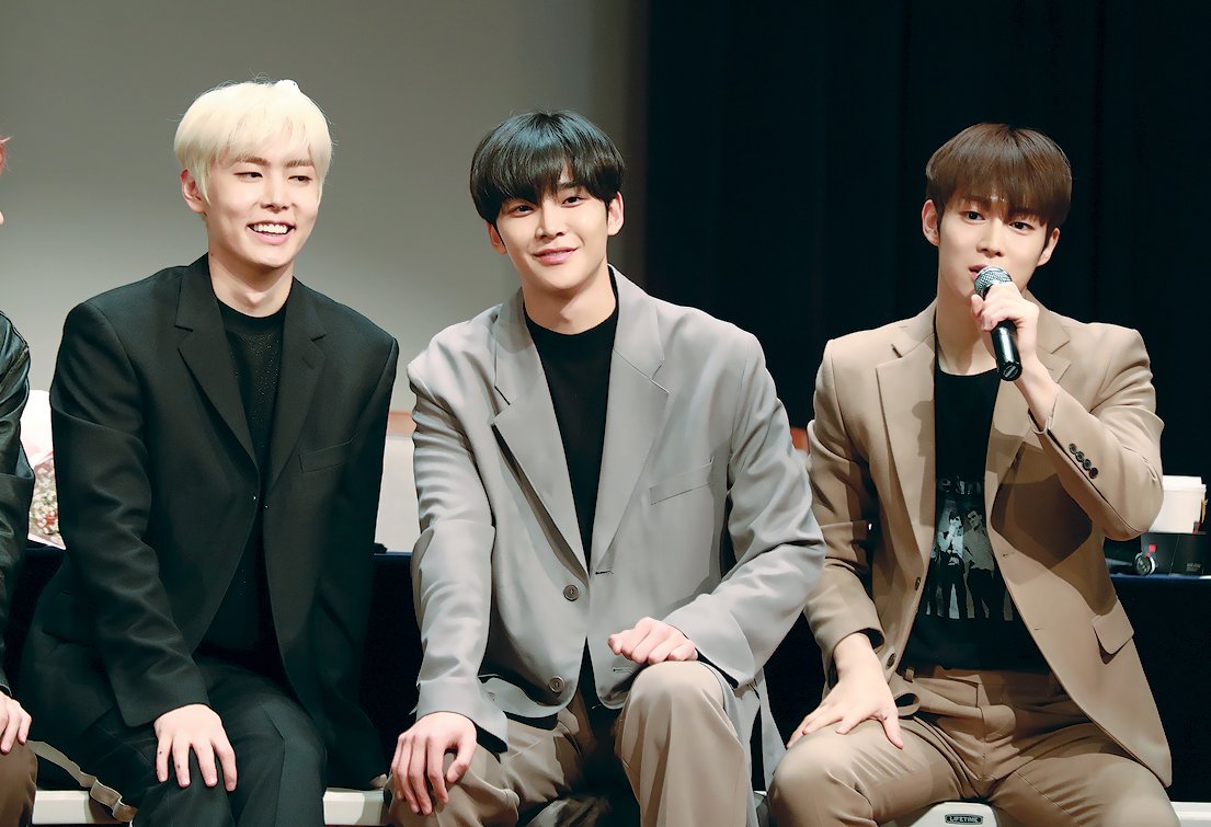 leo babies 🦁

#SF9 #에스에프나인 #JAEYOON #재윤 #DAWON #다원 #ROWOON #로운