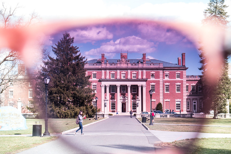 FDUSilberman's tweet photo. An oldie, but goodie ๐ circa 2017
๐ธ Joshua Siniscal
#fdusilberman #fduwhatsnew #fduflorham #fdumansion #fairleighdickinsonuniversity https://t.co/nVEKlIMN3U