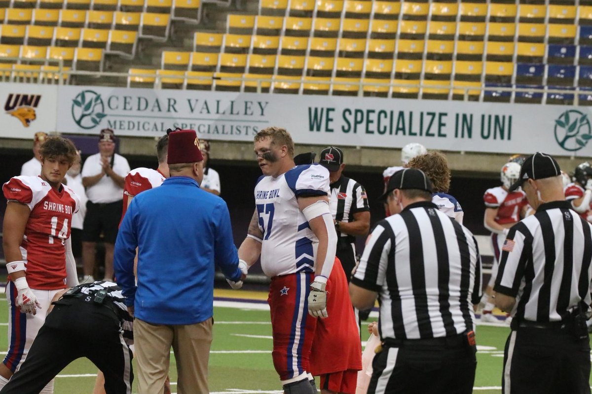 BeauKnobloch's tweet photo. Had the week of a lifetime at the Shrine Bowl, played with the best dudes in the state, coached by the best coaches in the state,  met the best Shriners and patients in the country and selected Captain of the South squad #allforthekids @coachzs https://t.co/U3w7dnIzkU