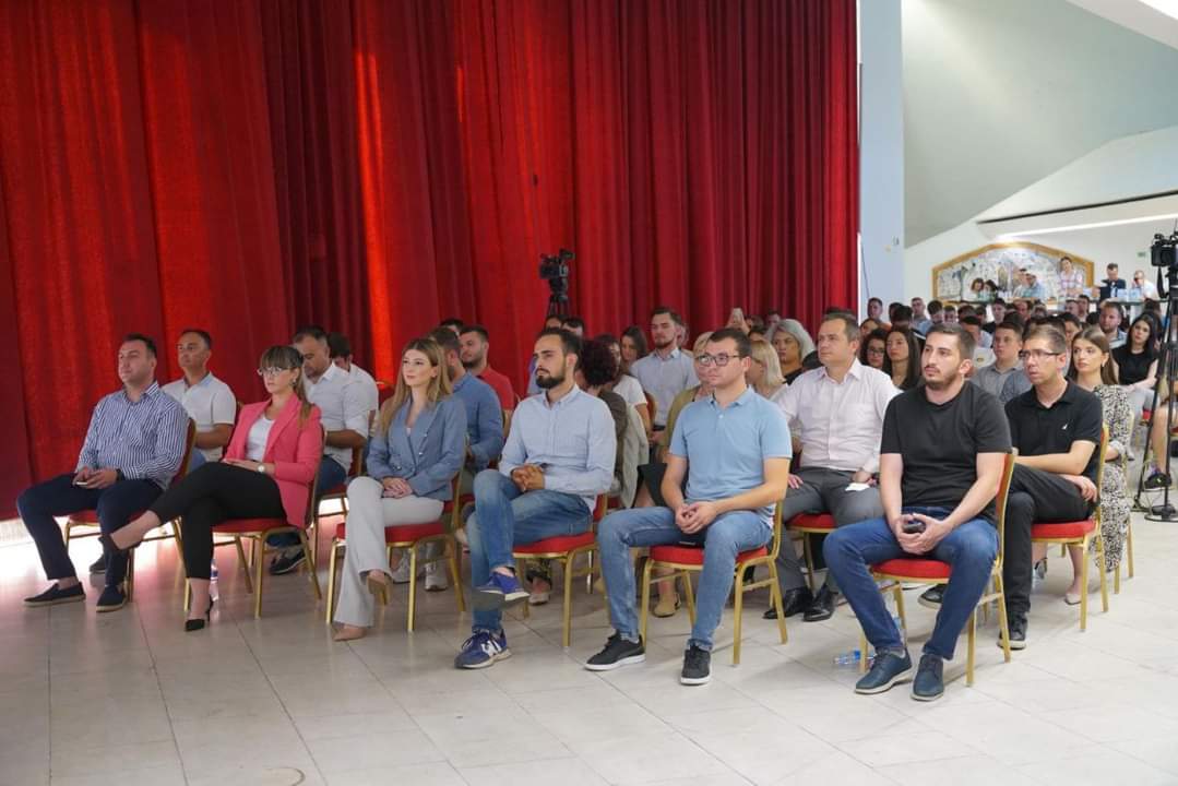 Христијан Мицкоски tweet media